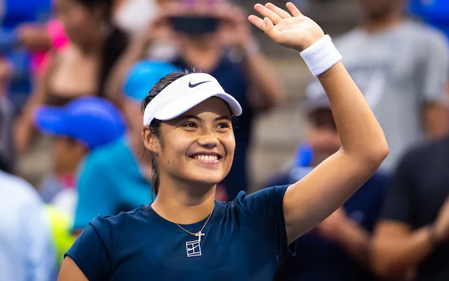 Raducanu Shines in Montreal With Dominant Win Over Peyton Stearns